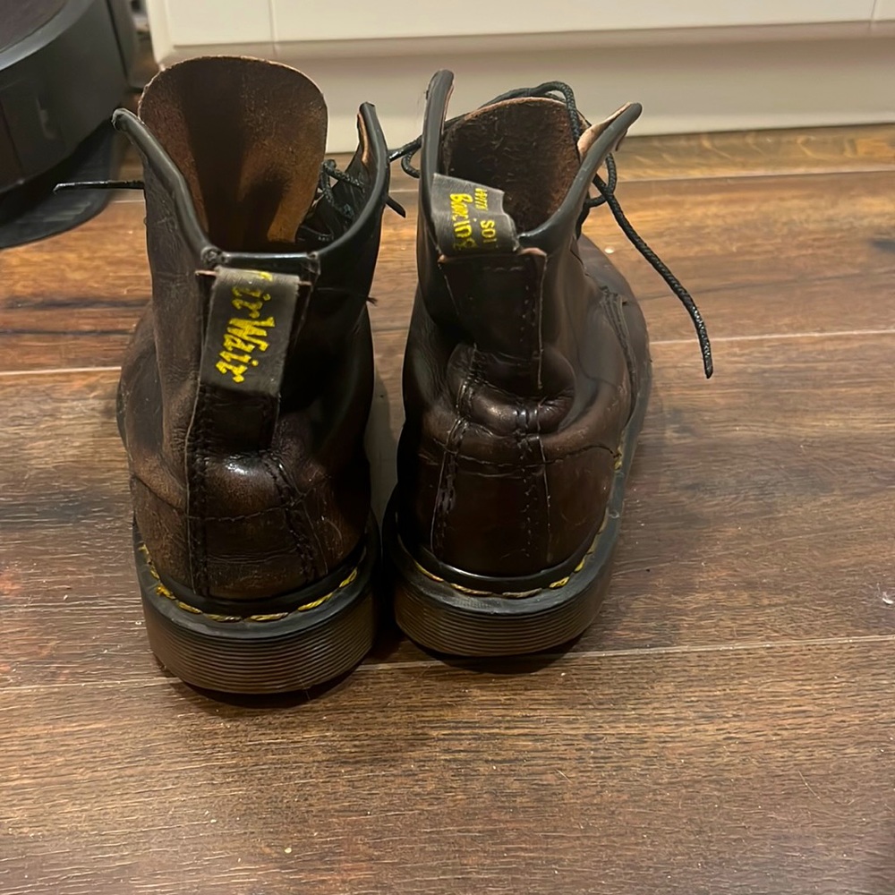 Vintage doc martens 30 years old, worn moderately just need a little shine.